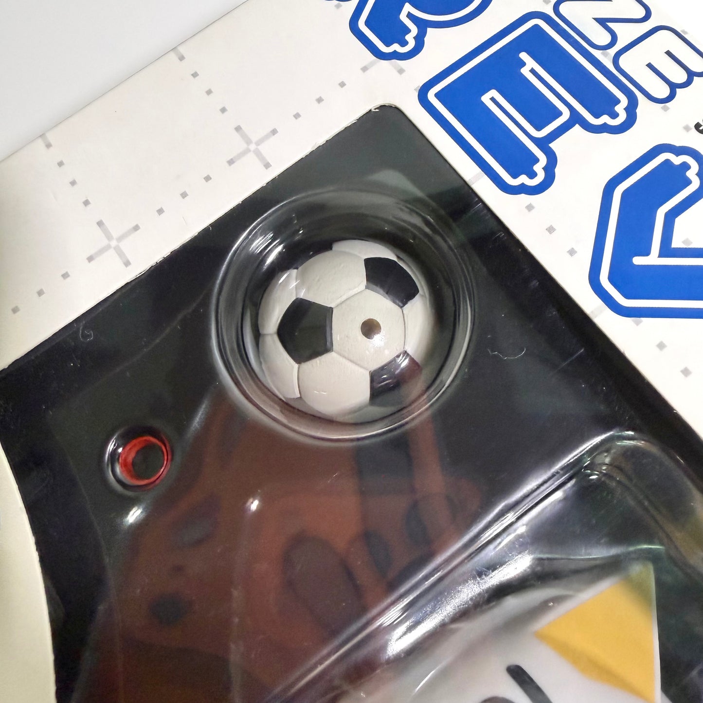 Kaiyodo Revoltech Doko Demo Issyo Toro Soccer Ver. Figure 2010 Prize Figure Complete