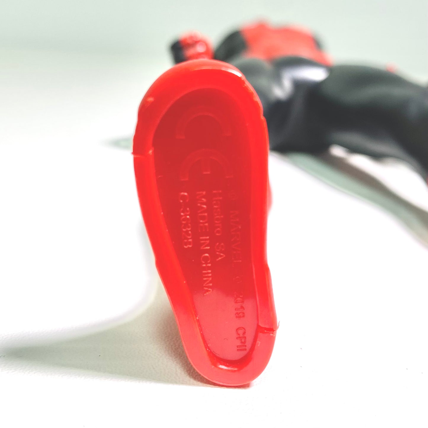 Marvel Spider-Man: No Way Home – Titan Hero Series Black & Red Suit (Hasbro F2052) – Japan Import – Action Figure