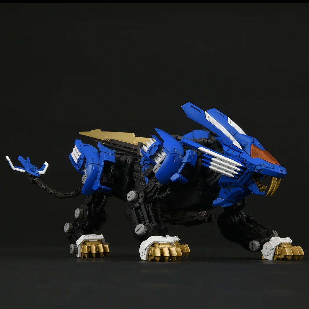 Zoids "REALIZE MODEL" RMZ-001 Blade Liger (1/100 Scale) – Brand New / Unopened
