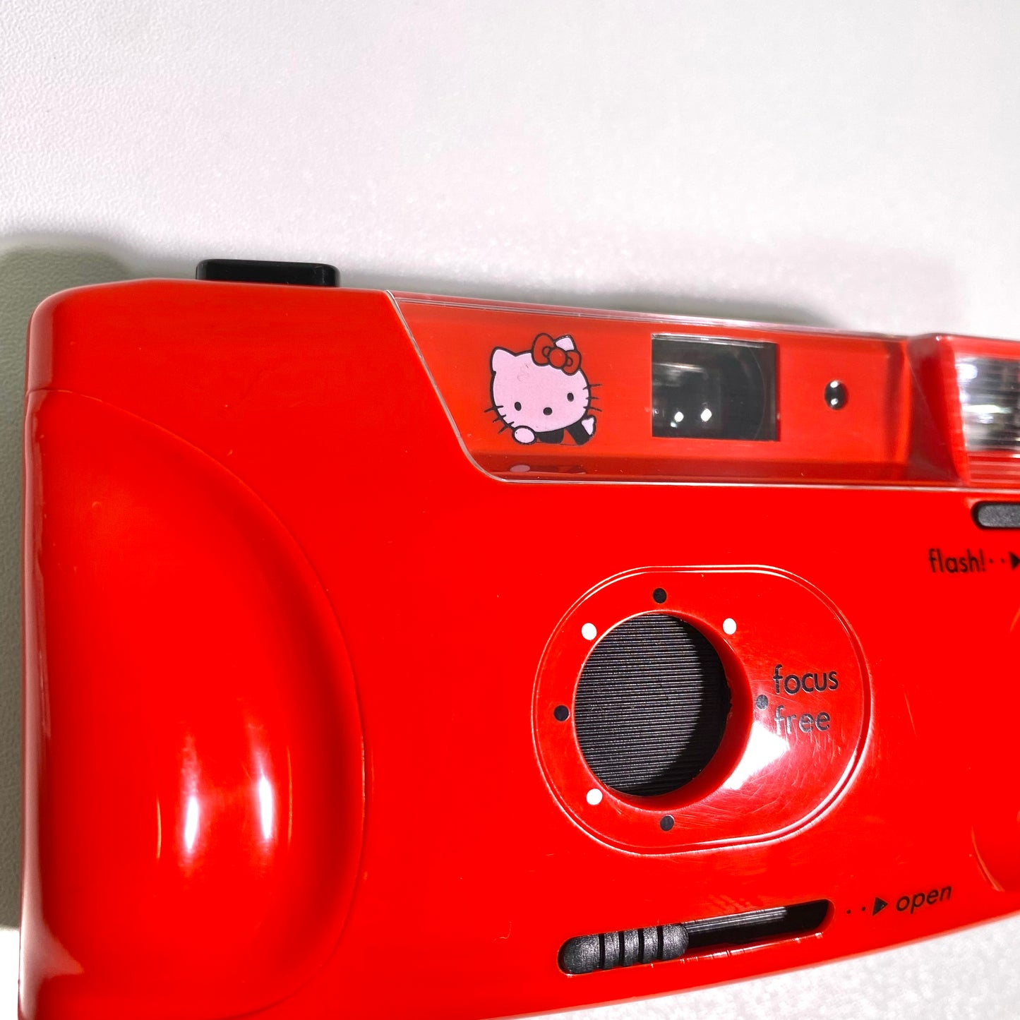 Hello Kitty Vintage Film Camera (1990) | Sanrio Official | Red | Junk / Untested | Collector’s Item