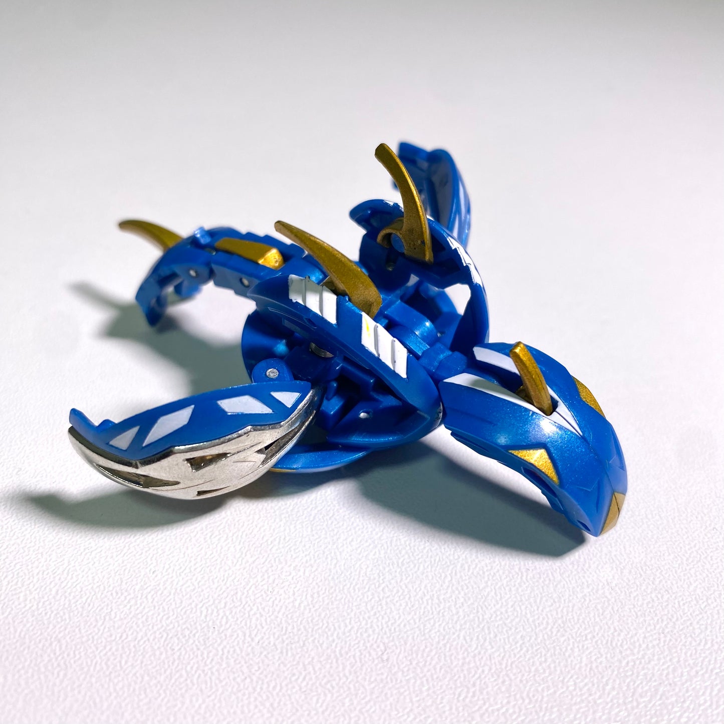 Bakugan Shark Volca Figure Vintage / Opened Item (Partially Replaced Parts)