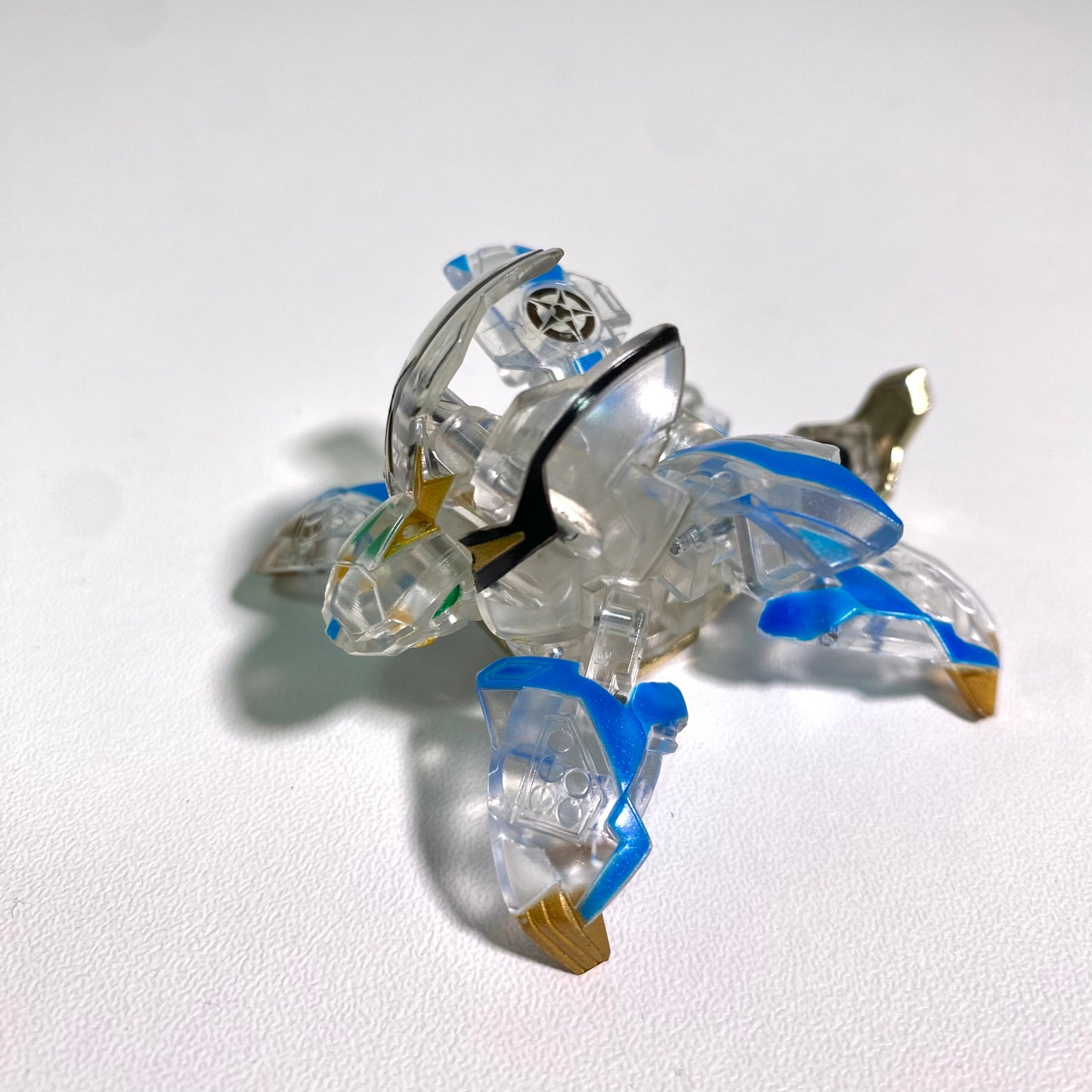Bakugan Shiny Leoness (Kiran Leoness) Clear Version Figure – Used